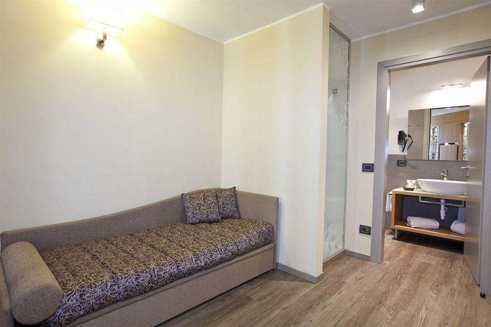 Harmony Suite Hotel Selvino Buitenkant foto