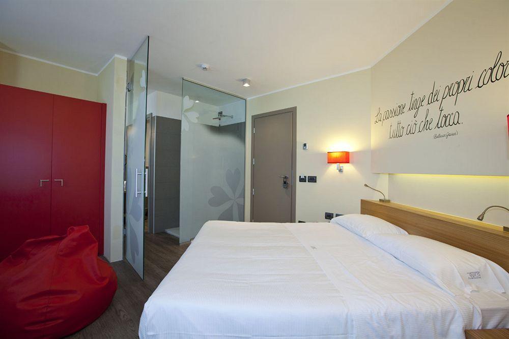 Harmony Suite Hotel Selvino Buitenkant foto