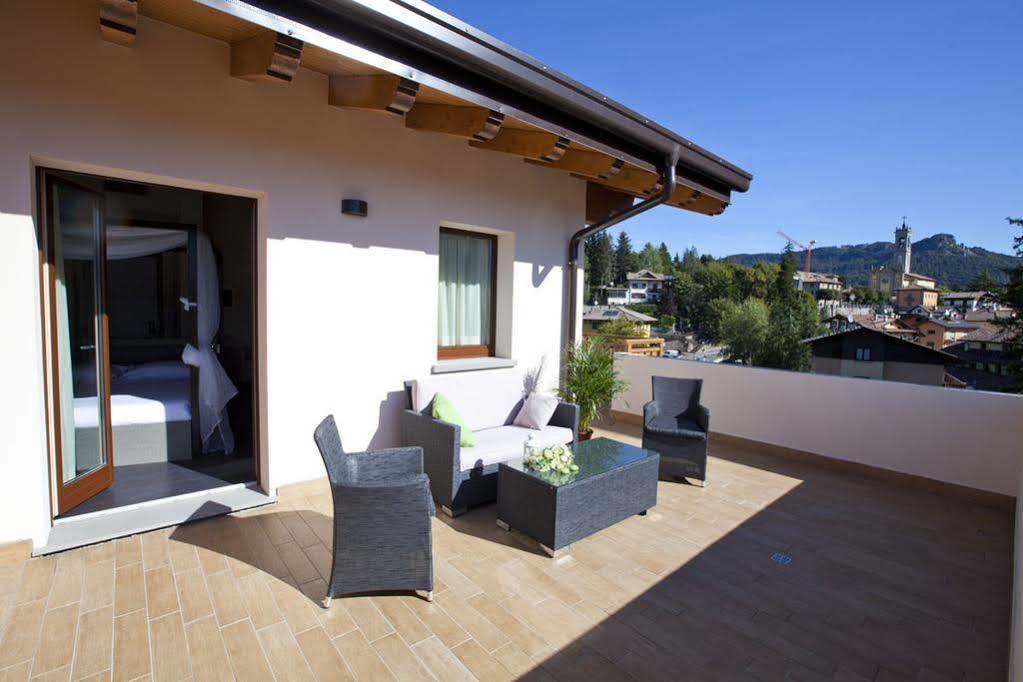 Harmony Suite Hotel Selvino Buitenkant foto